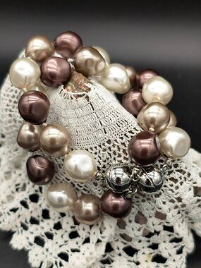 Chunky Faux Pearl Bracelets – Mixed Tones (2‑Piece Set)